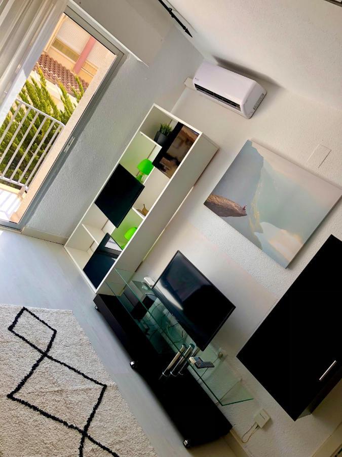Apartamento Gasparot Вилахойоса Екстериор снимка